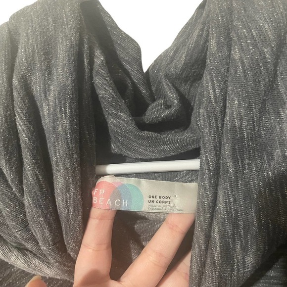 Free People Beach Charcoal Gray Cocoon Cowl Neck Long Sleeve - Picture 4 of 9